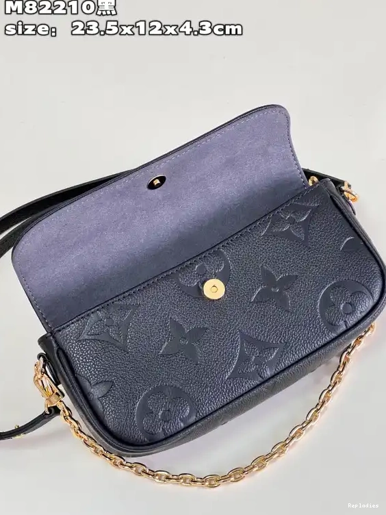 Cheap on Wallet LOUIS Ivy-23.5*12*4.3cm Chain VUITTON 0619